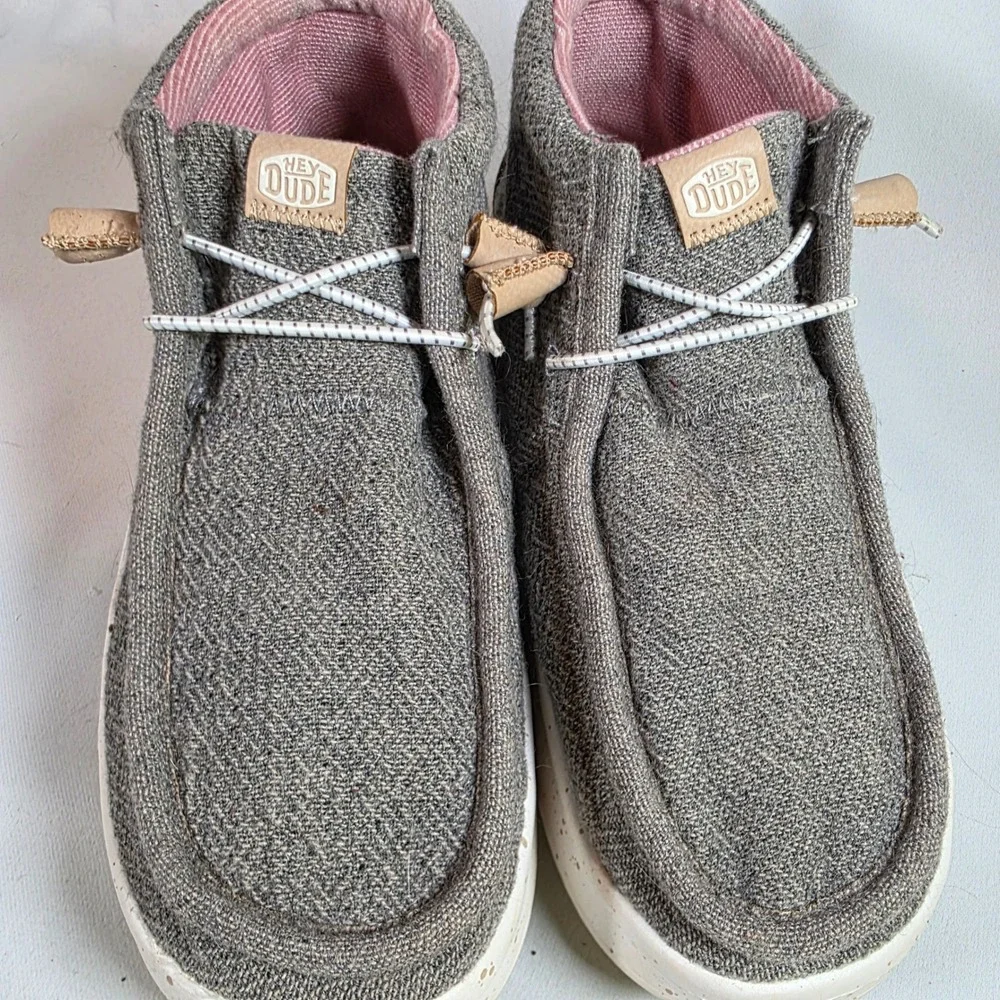 Hey Dude Wendy Peak Hi Grey Platform Chukka Boots Womens Size 8 Wool Blend